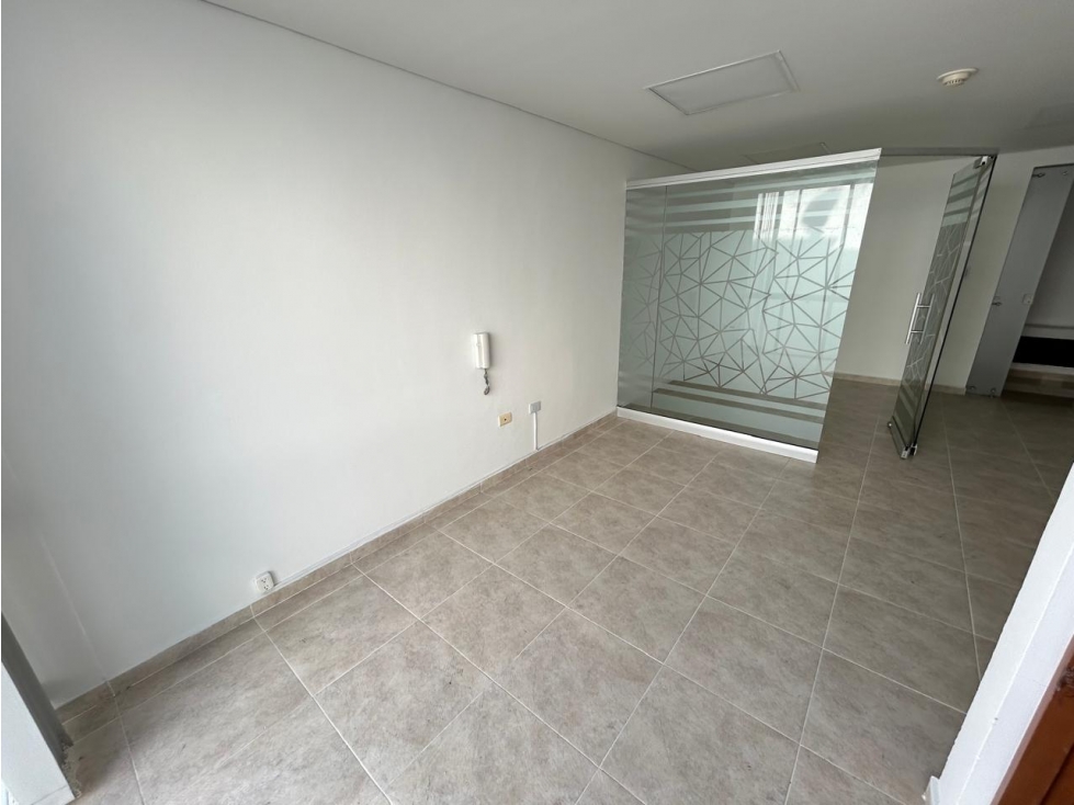 ARRIENDO OFICNA GARCIA ROVIRA / BUCARAMANGA - 6