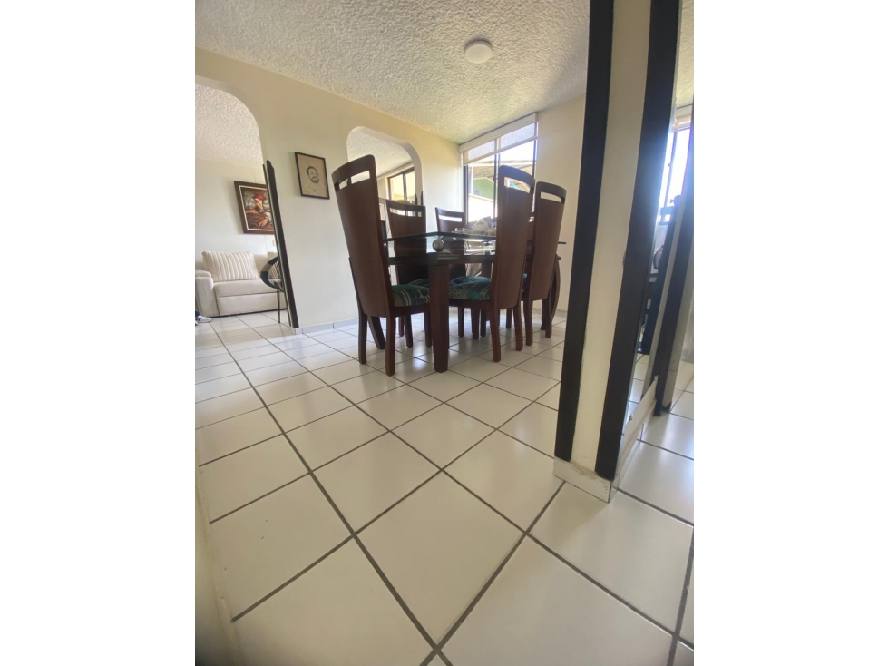 VENDEMOS APARTAMENTO DUPLEX - FONTANA — foto 5