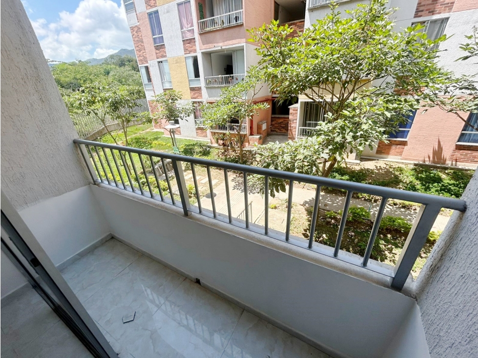 ARRENDAMOS APARTAMENTO GIRON / C.R. MONTEVERDI — foto 6