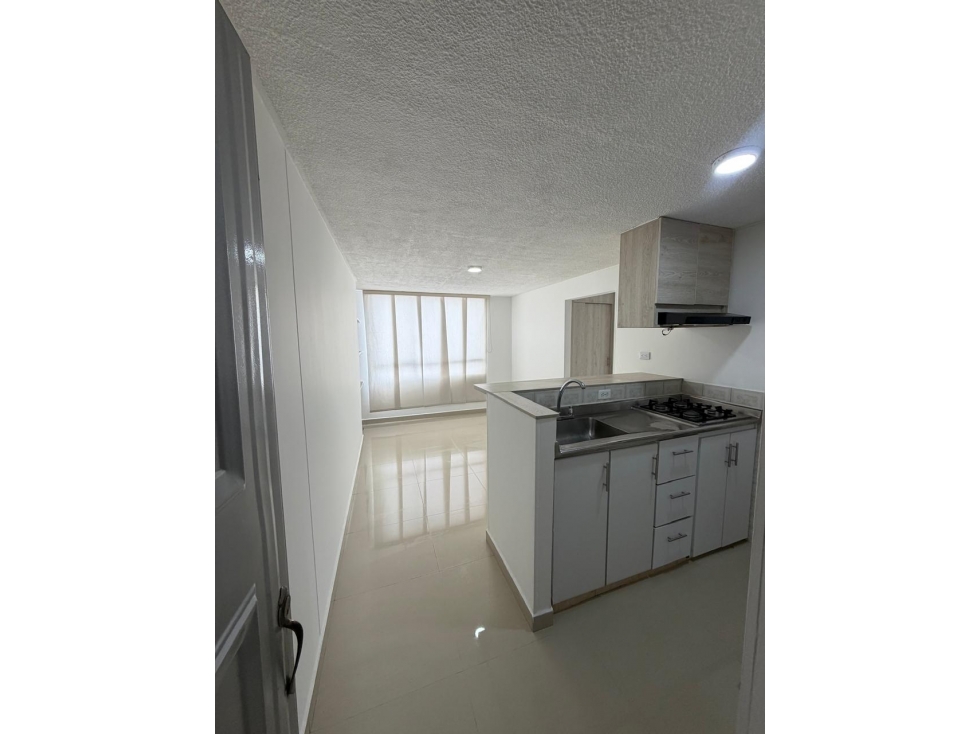 ARRIENDO APARTAESTUDIO CENTRO / PORTOBELLO / BUCARAMANGA - 1