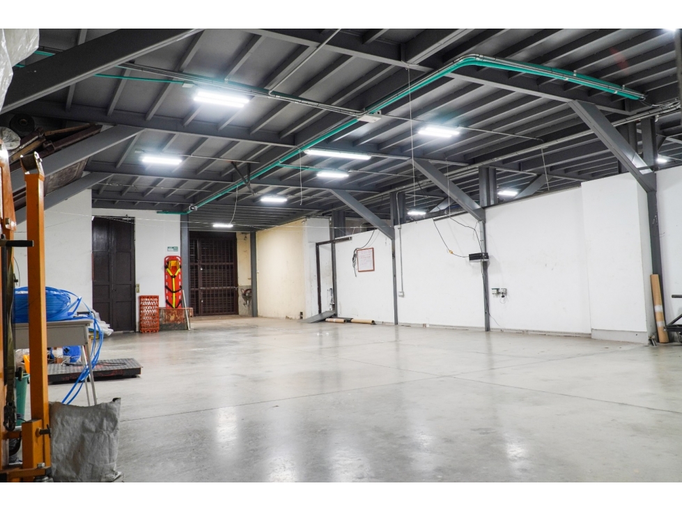 VENDEMOS BODEGA - GIRARDOT - 4