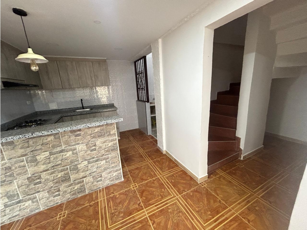 VENDEMOS CASA DE 2 PISOS - LA CUMBRE / FLORIDABLANCA — foto 4