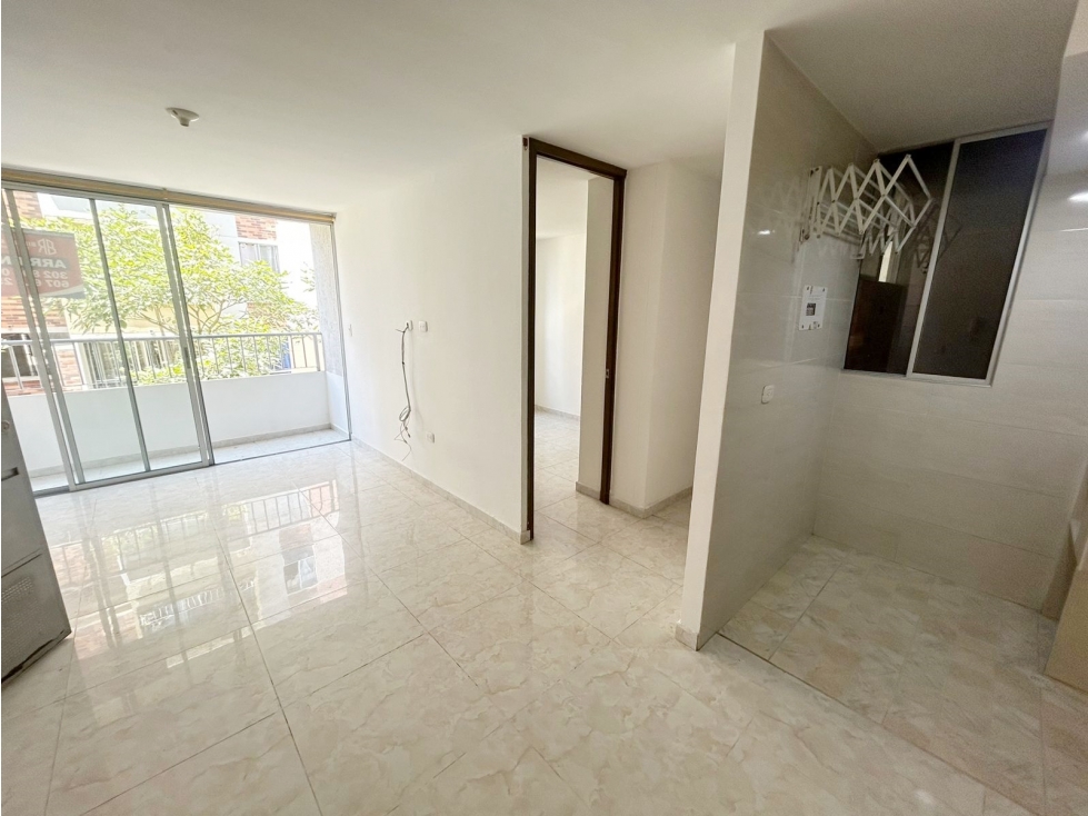 ARRENDAMOS APARTAMENTO GIRON / C.R. MONTEVERDI — foto 2