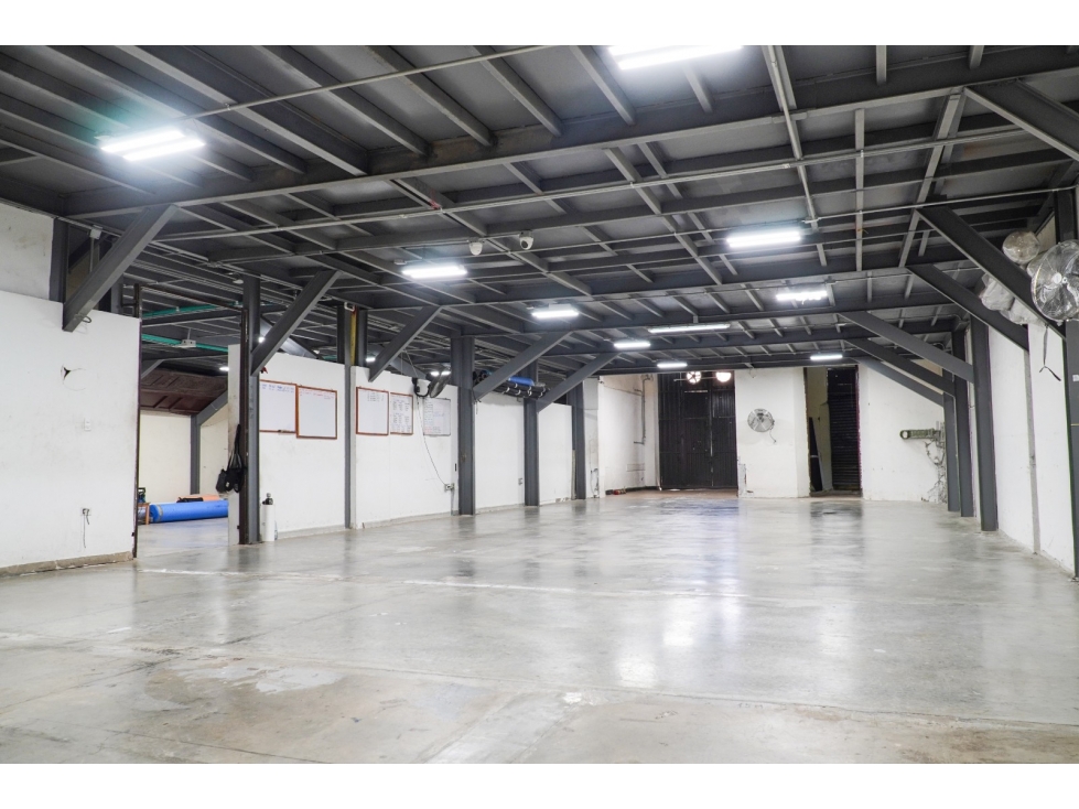 VENDEMOS BODEGA - GIRARDOT - 5