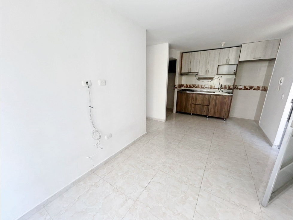 ARRENDAMOS APARTAMENTO GIRON / C.R. MONTEVERDI — foto 4