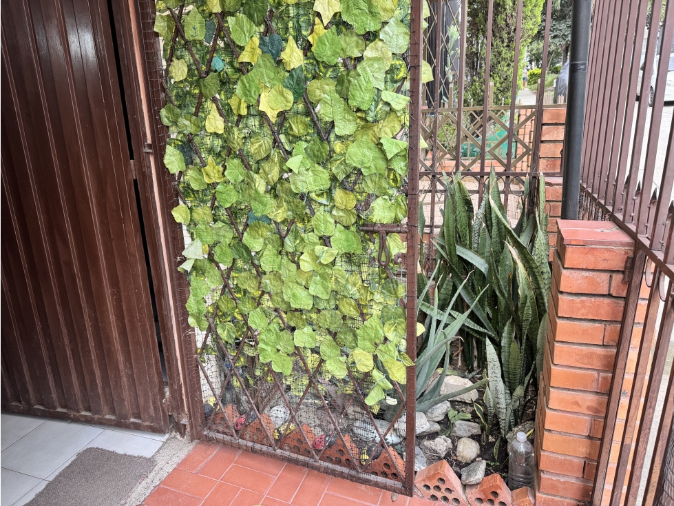 VENDEMOS CASA EN NOGALES / FLORIDABLANCA - 3
