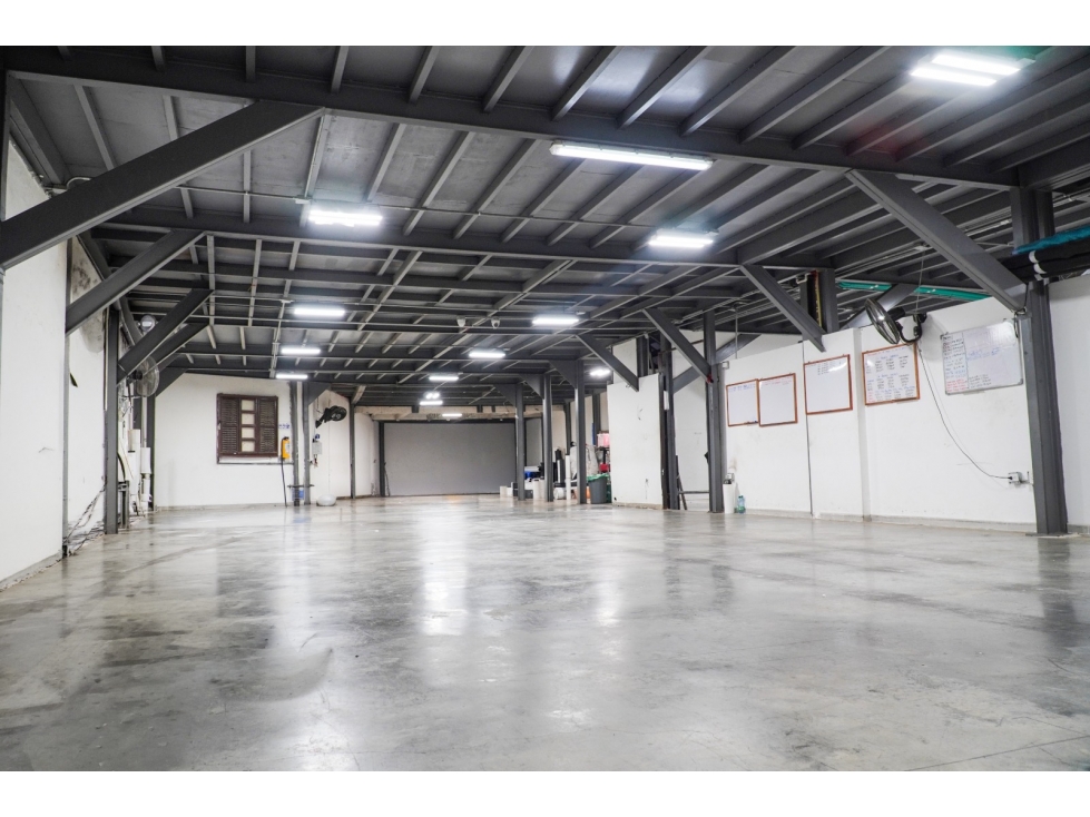 VENDEMOS BODEGA - GIRARDOT - 6