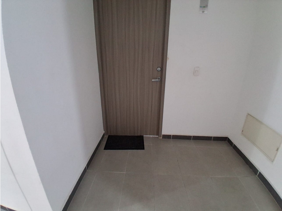 VENDO APARTAMENTO FLOIRDABLNACA CALLE 200 — foto 4