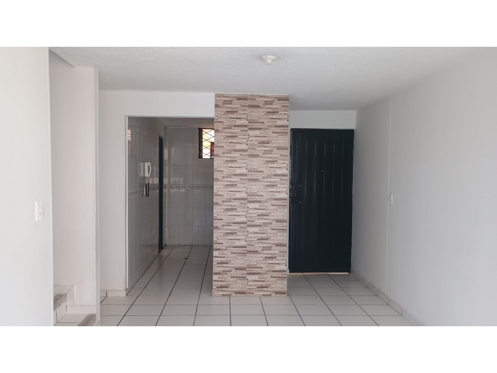 VENDEMOS APARTAMENTO DUPLEX - ALTOS DE FONTANA — foto 4