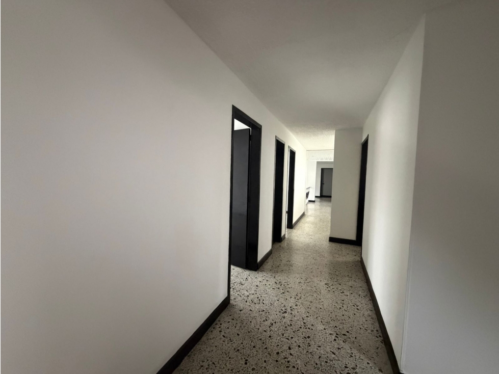 VENDEMOS CASA 3 PISOS - SAN ALONSO — foto 3