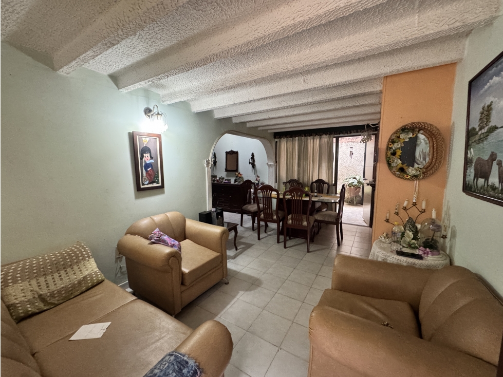 VENDEMOS CASA EN NOGALES / FLORIDABLANCA - 4