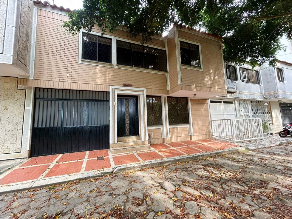VENDEMOS CASA PROVENZA / BUCARAMANGA