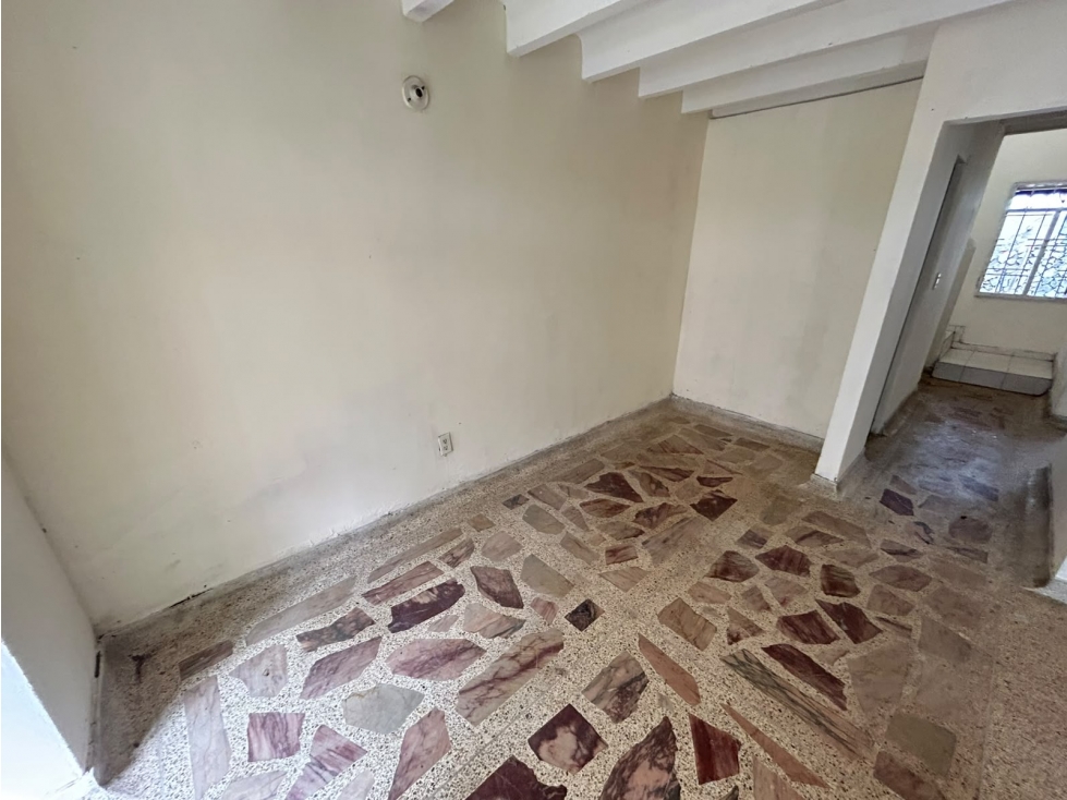 VENDEMOS CASA 2 PISOS PEATONAL - COAVICONSA — foto 5