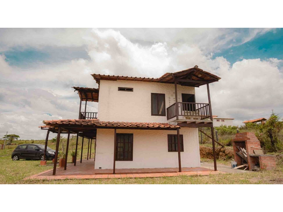 VENDO TERRENO CON CASA MESA DE LOS SANTOS - 5