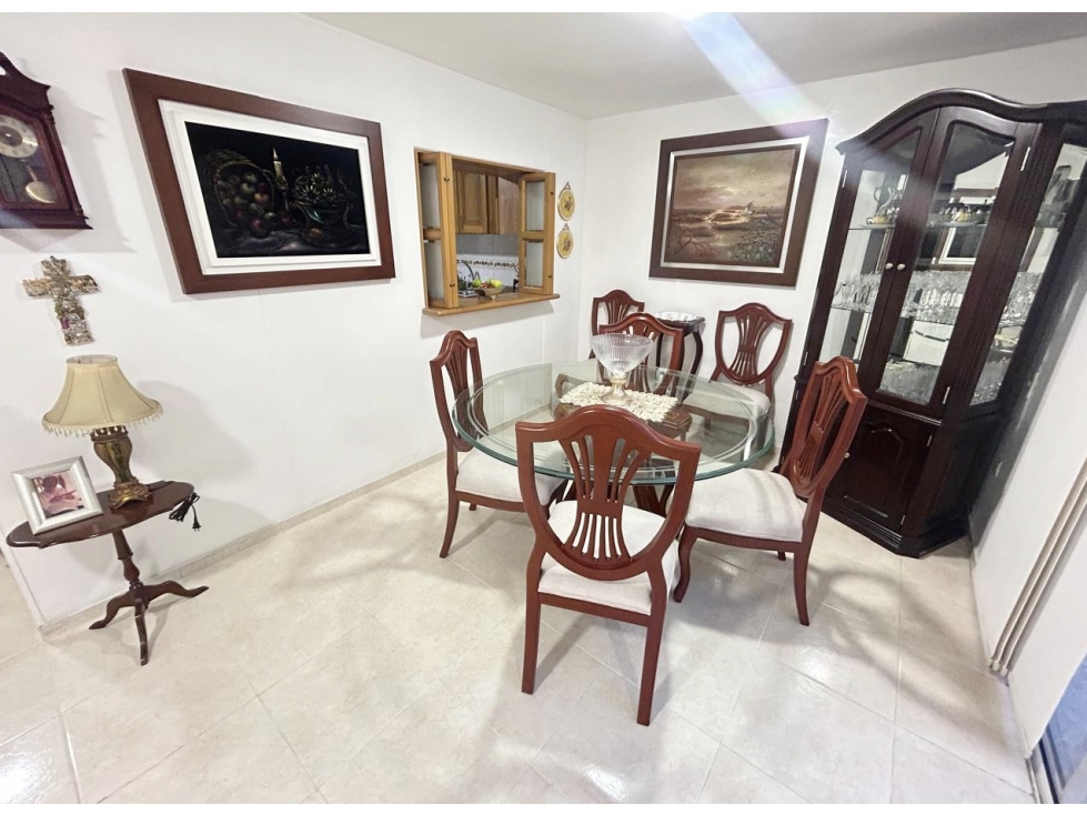 VENDEMOS CASA VERSALLES / FLORIDABLANCA — foto 3