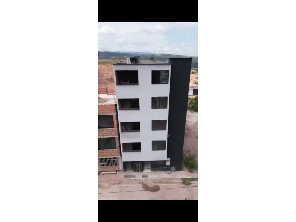 VENDEMOS APARTAMENTO 5 PISO - VIENTOS DE LLANADAS / GIRON