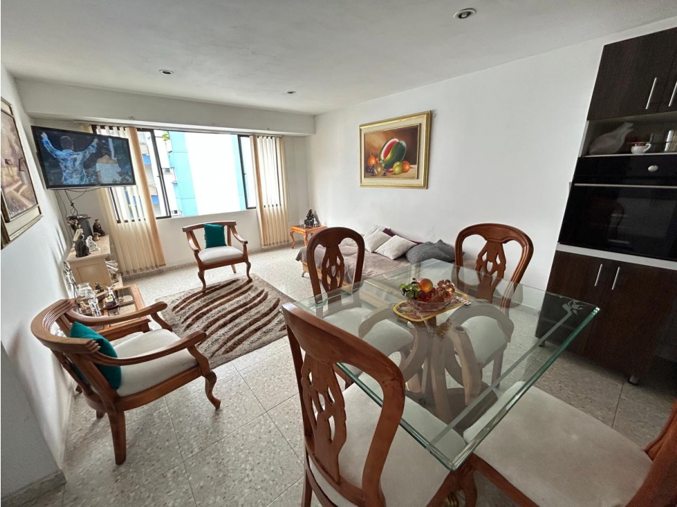 VENDO APARTAMENTO LA AURORA — foto 2