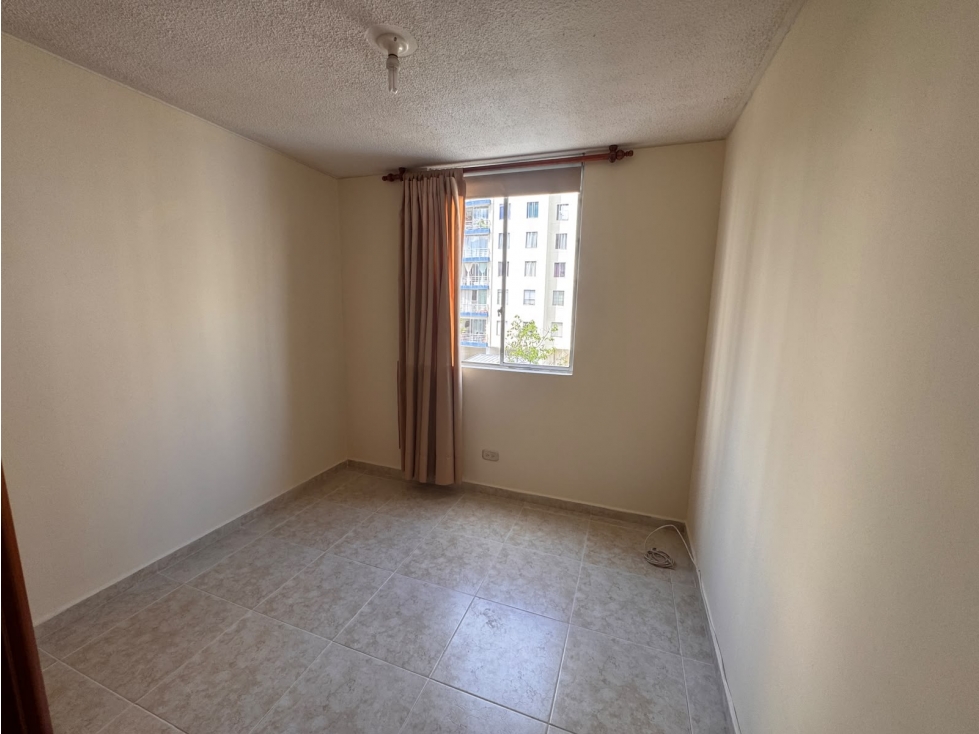 SE ARRIENDA APARTAMENTO / BALCONES DE LA COLINA - 6