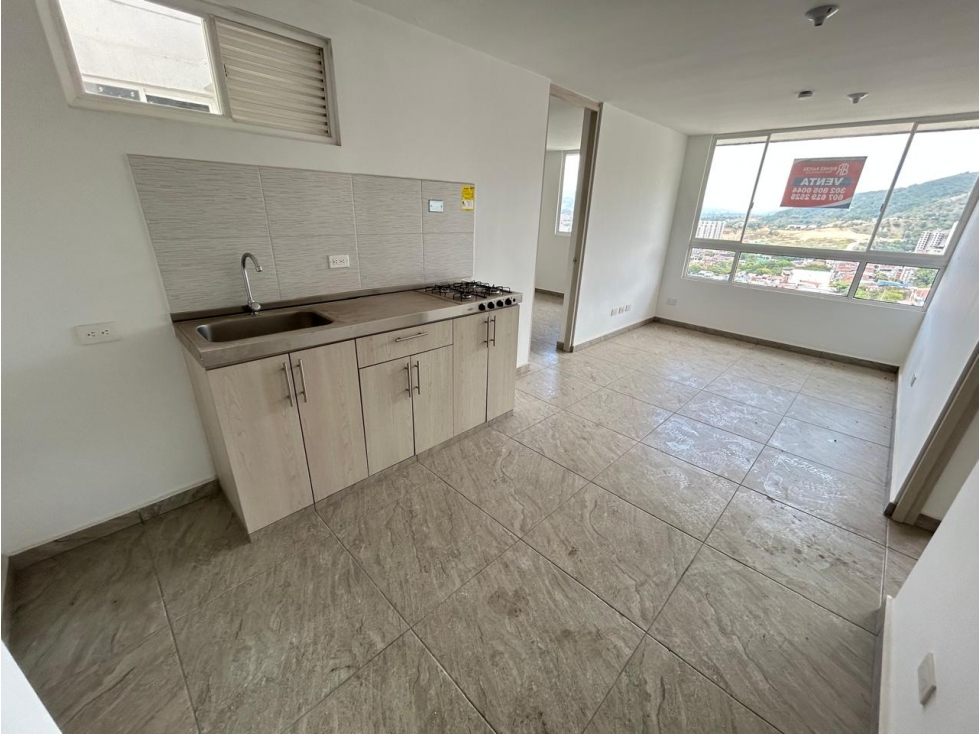 VENDEMOS APARTAMENTO EDIFICIO BORA / GIRON