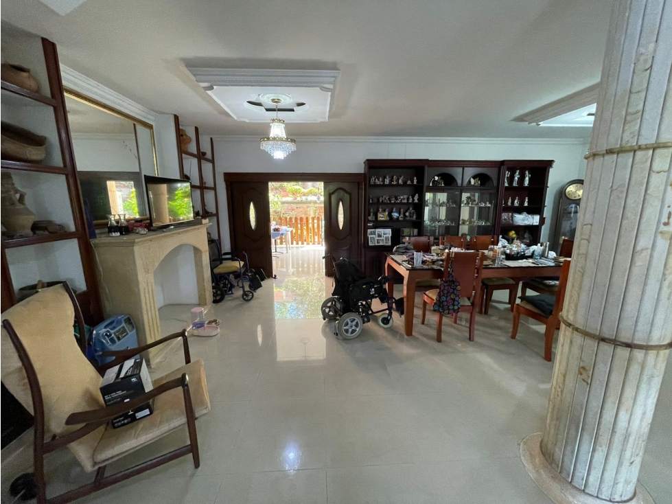 VENDO CASA LAGOS DEL CACIQUE — foto 3
