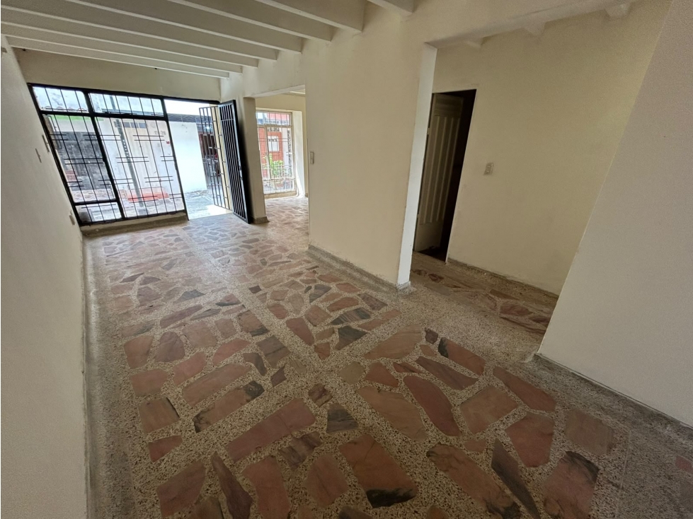 VENDEMOS CASA 2 PISOS PEATONAL - COAVICONSA — foto 3