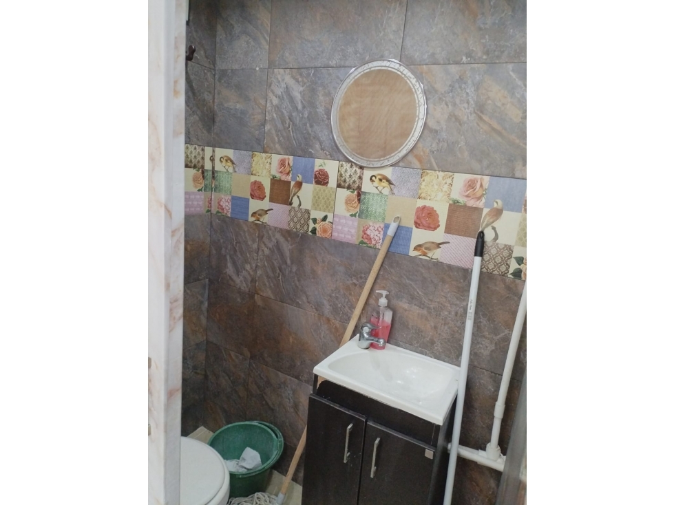 ARRIENDO LOCAL BARIO EL PRADO - 5