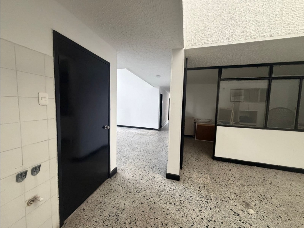 VENDEMOS CASA COMERCIAL - SAN ALONSO — foto 3