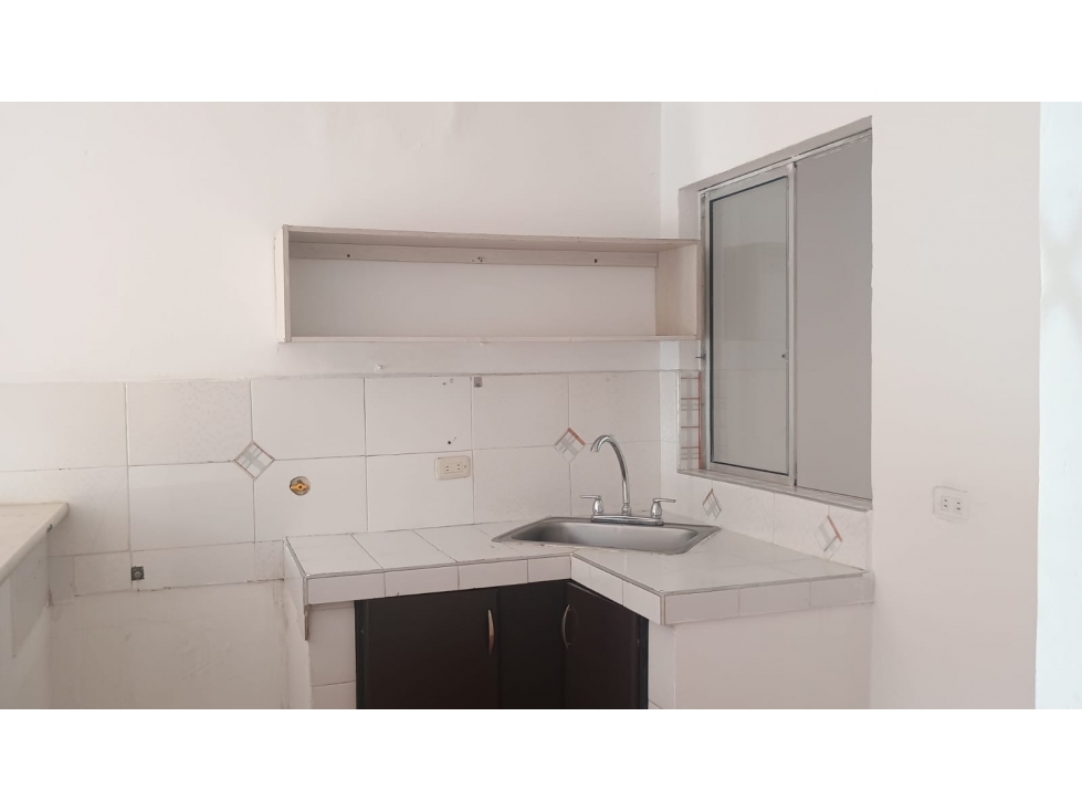VENDEMOS CASA 2 PISOS - PASEO CATALUÑA / PIEDECUESTA — foto 6
