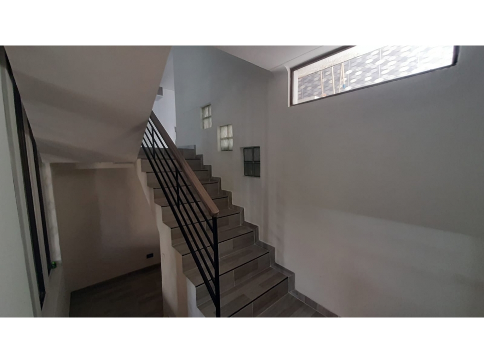 VENDEMOS CASA - PROVENZA — foto 3
