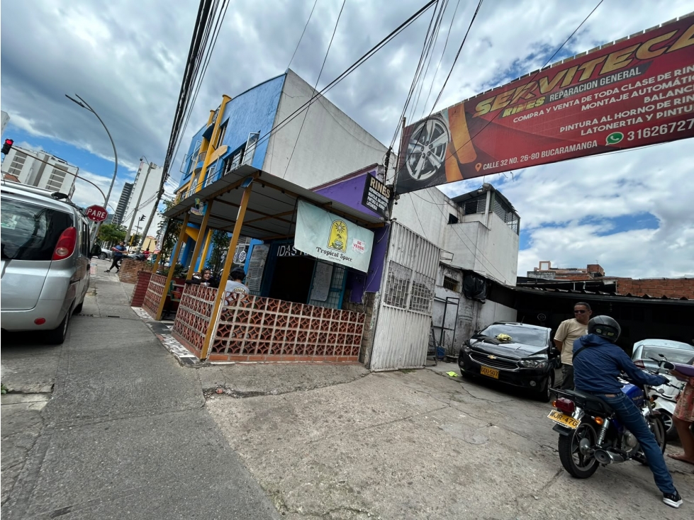 VENDEMOS LOTE - ANTONIA SANTOS CENTRO - 6