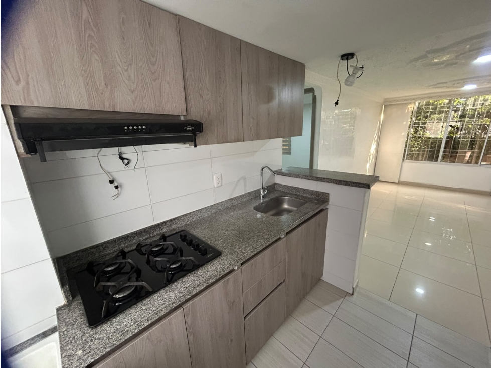 ARRIENDO APARTAMENTO TORRES DE RINCON DE GIRON — foto 5