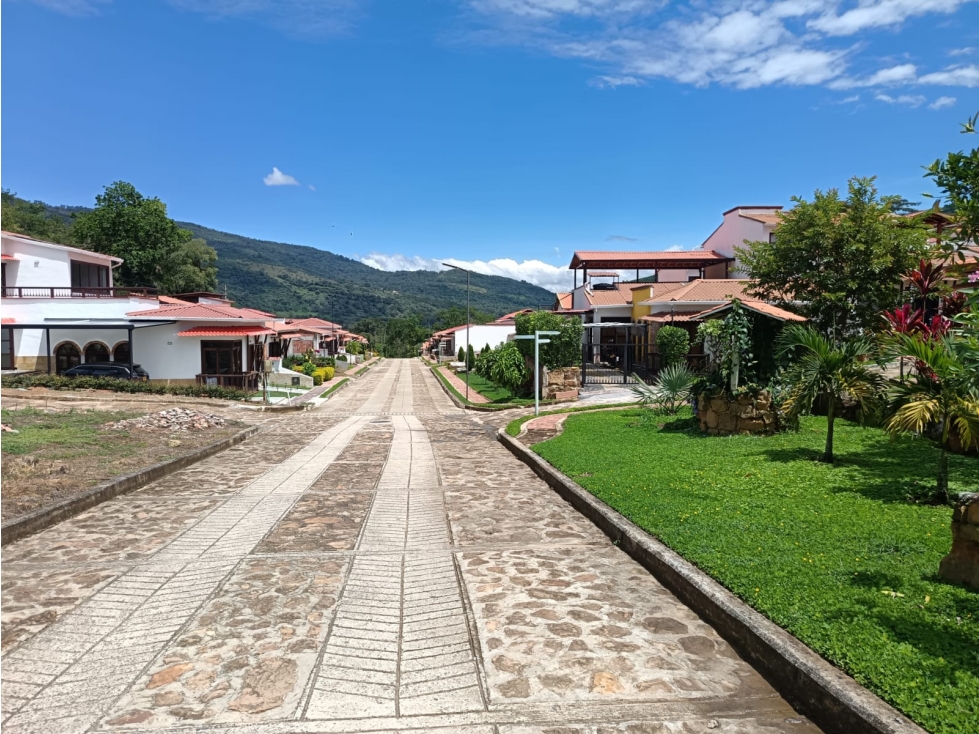 VENDEMOS HERMOSA CASA CAMPESTRE - VALLE DE SAN JOSE — foto 3