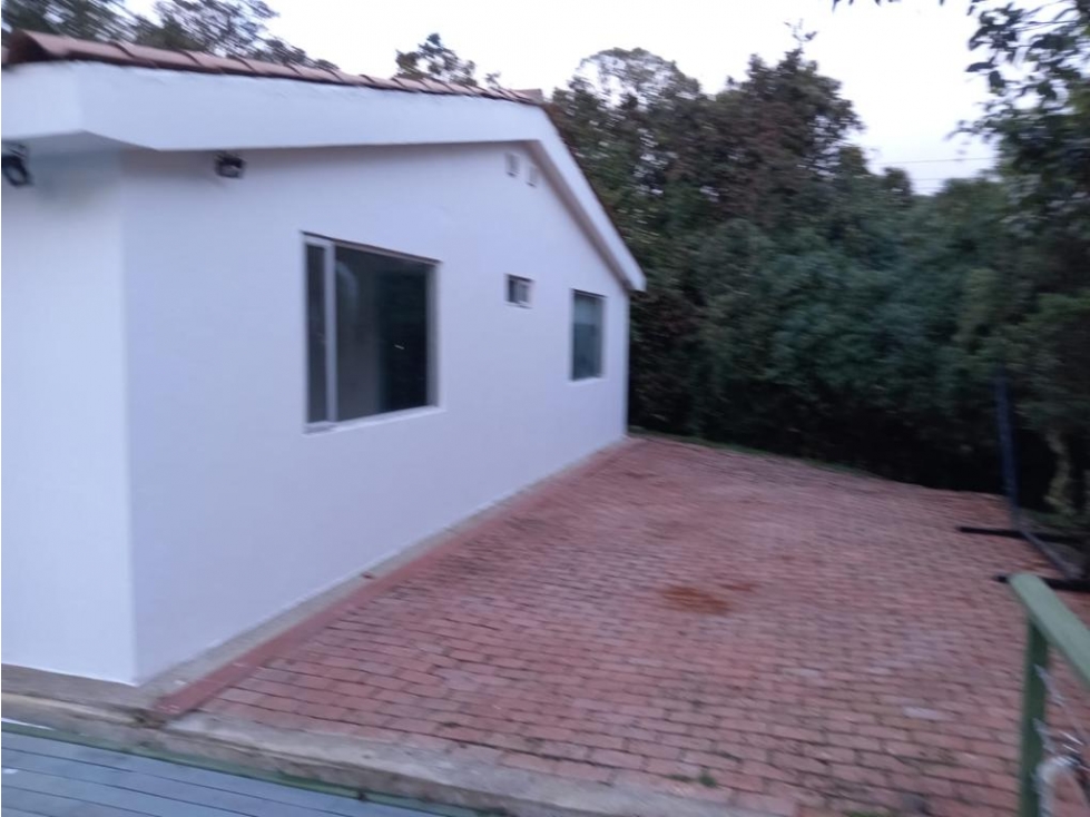Arriendo Hermosa Casa en La vereda el Hato k 7 Vía La Calera — foto 5