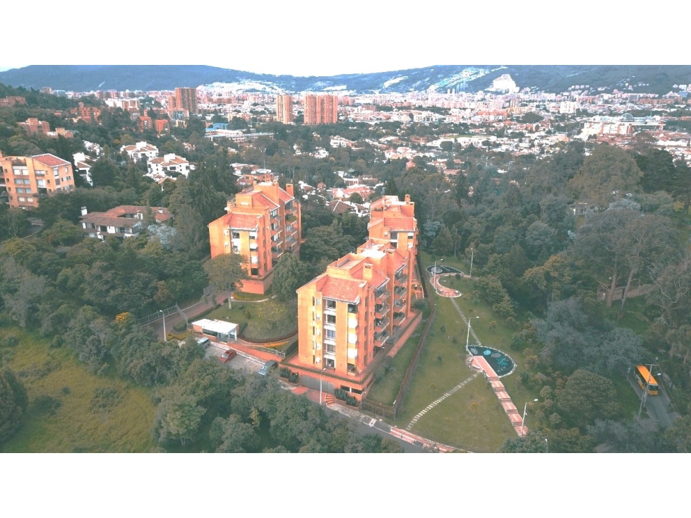 C.D. VENDO LINDO APARTAMENTO ALTOS DE SUBA 3H,5B,3G
