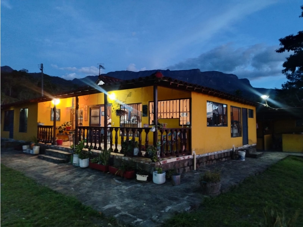 C.D. VENDO FINCA INCREIBLE EN SASAIMA 3H,2B. CON APARTAESTUDIO - 5