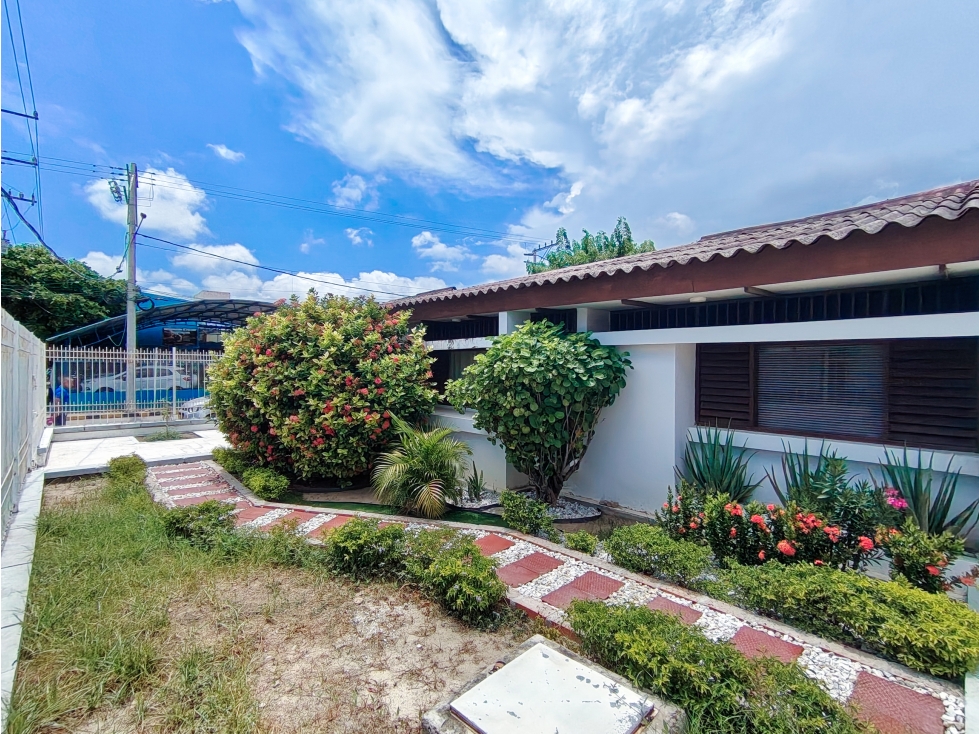 Venta de Casa Lote en Alcazares - Magdalena Santa Marta