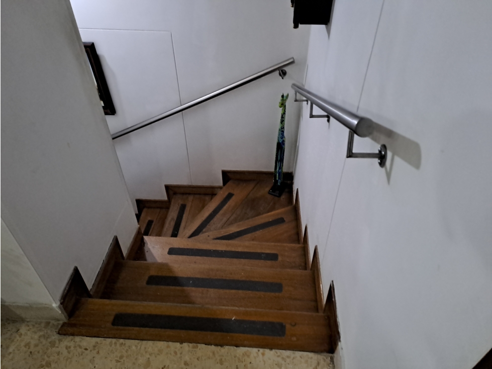 CASA UNIFAMILIAR CASTROPOL POBLADO — foto 4