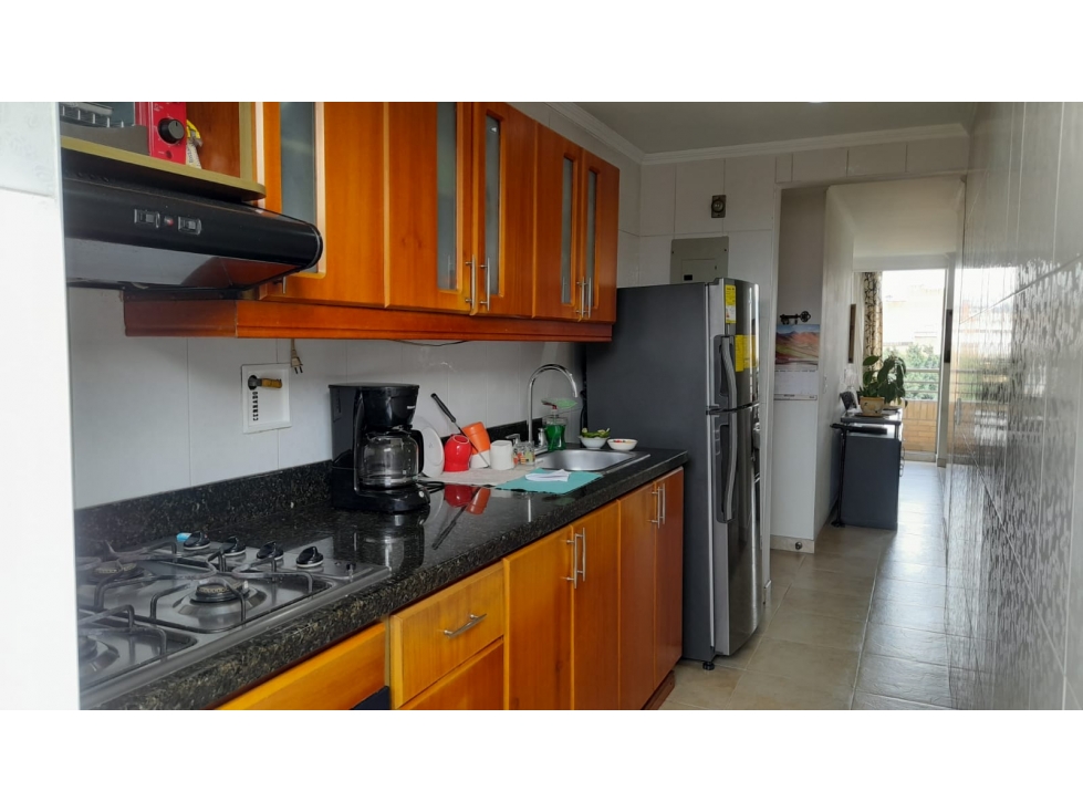 TRADICIONAL APARTAMENTO CERCA VIVA LAURELES — foto 5