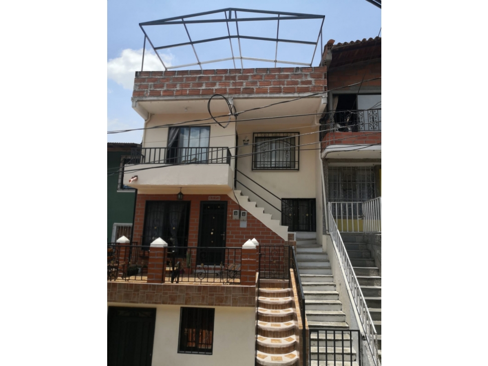 CASA BELLO EL MIRADOR