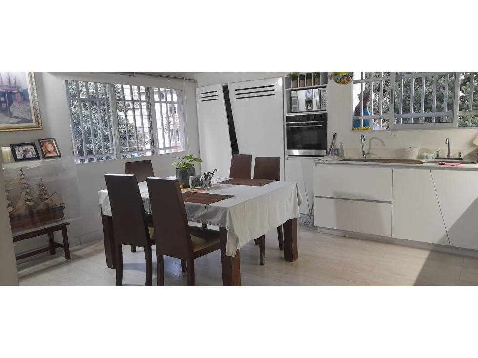 CASA EN LAURELES IDEAL INVERSIONISTA O VIVIENDA FAMILIAR — foto 5