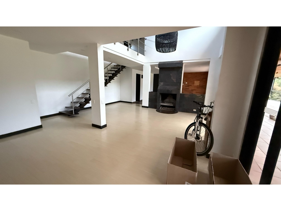 HERMOSA CASA CAMPESTRE INDEPENDIENTE EN EL ALTO DE LAS PALMAS — foto 5