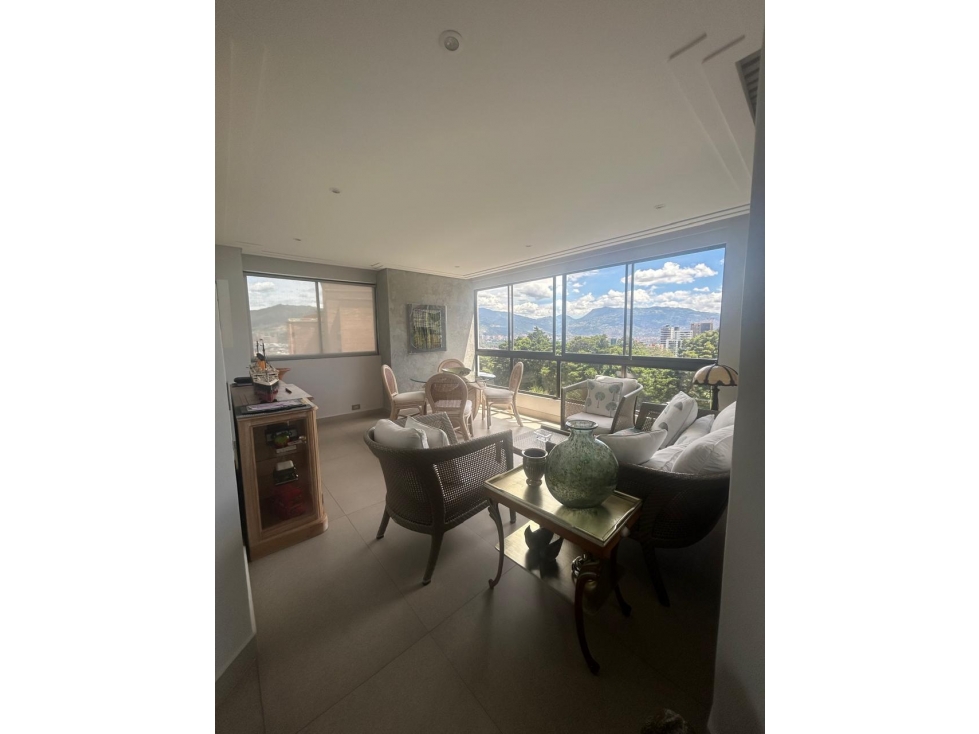Apartamento de 332 mtrs en arriendo en El Poblado, Medellín — foto 3