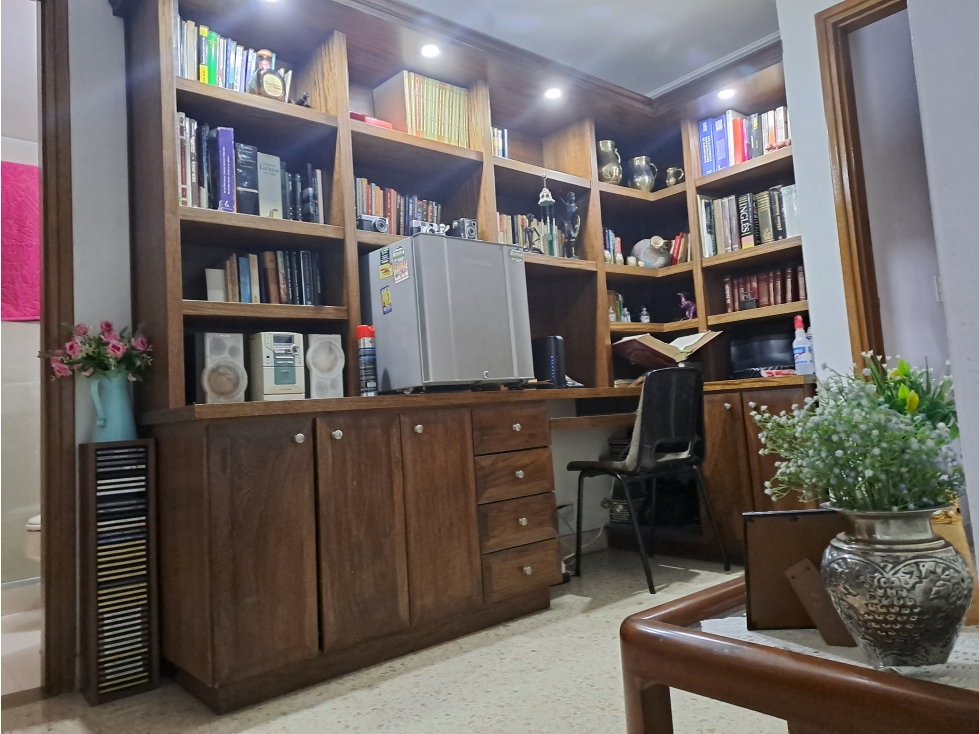 CASA UNIFAMILIAR CASTROPOL POBLADO — foto 5