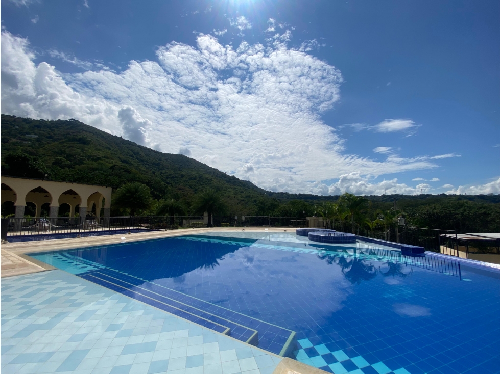 VENTA DE LOTE SOPETRAN EN CONDOMINIO