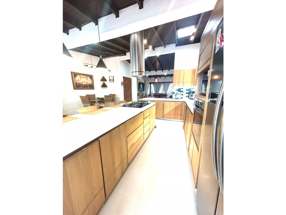 APARTAMENTO EN VENTA EN LOS COLORES — foto 3
