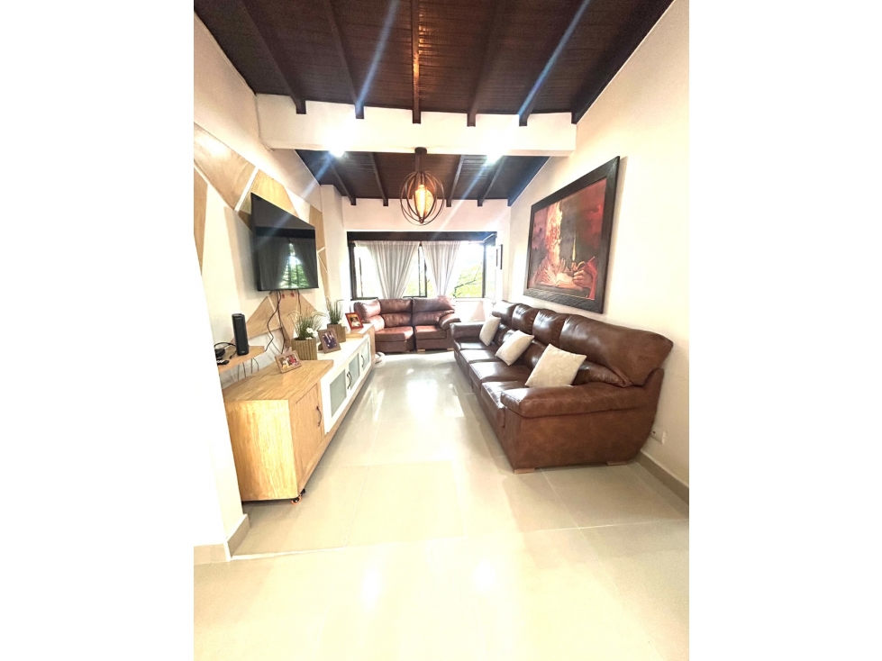 APARTAMENTO EN VENTA EN LOS COLORES — foto 4