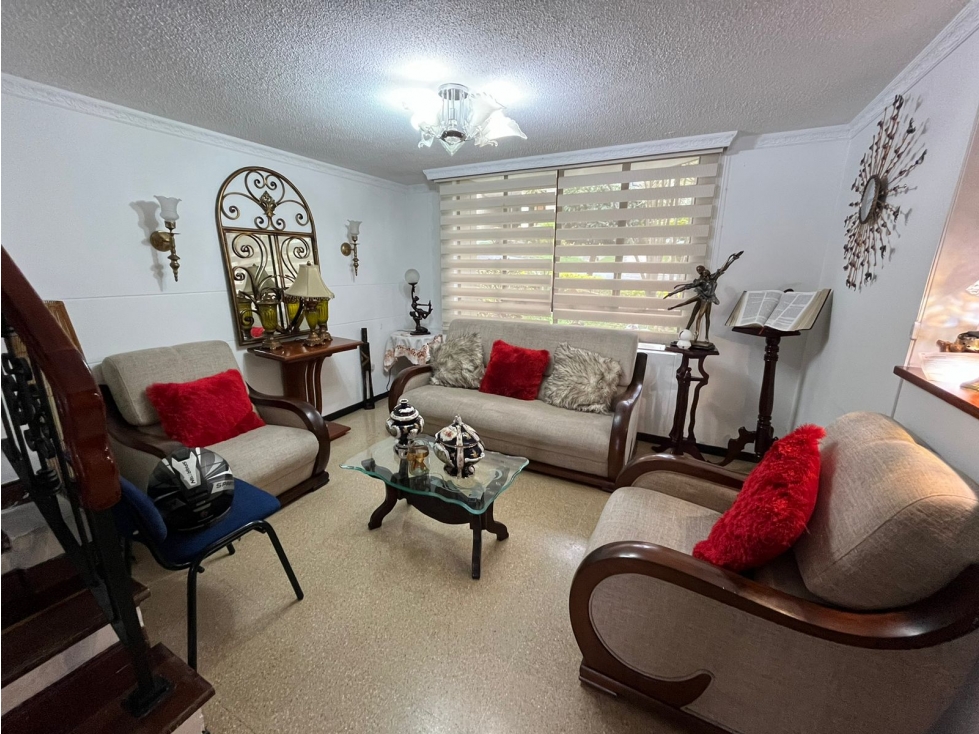 Casa en Envigado para grandes familias — foto 3