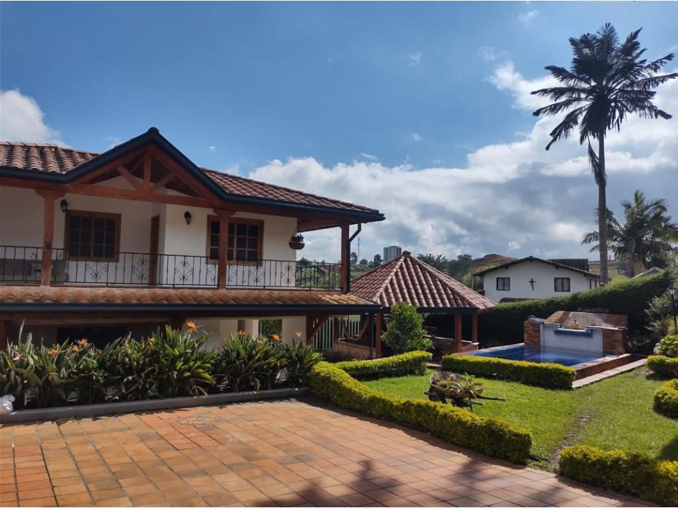 Espectacular casa en el Carmen de Viboral!