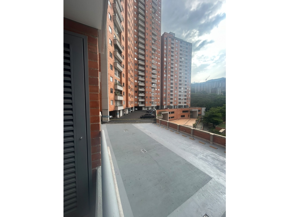 APARTAMENTO EN CESIÓN DE DERECHOS - SABANETA SECTOR TRAPICHE
