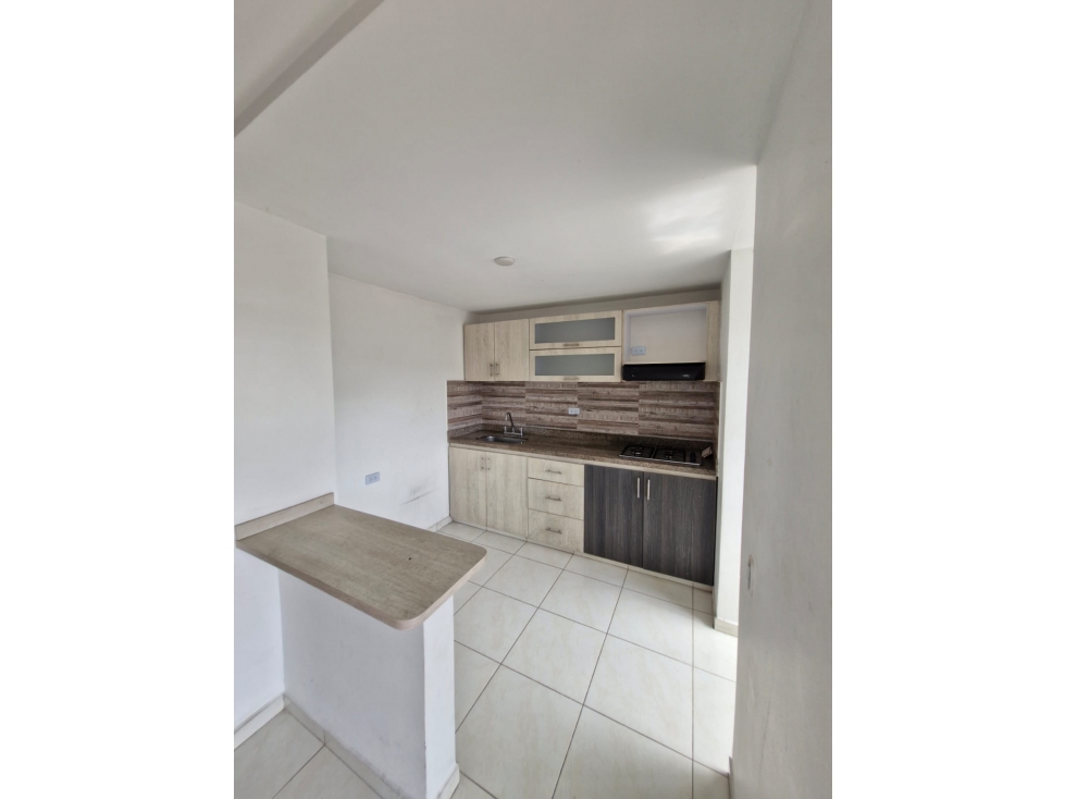 APARTAMENTO EN PRADOS DE SABANETA, CON UNA VISTA ESPACTACULAR — foto 5